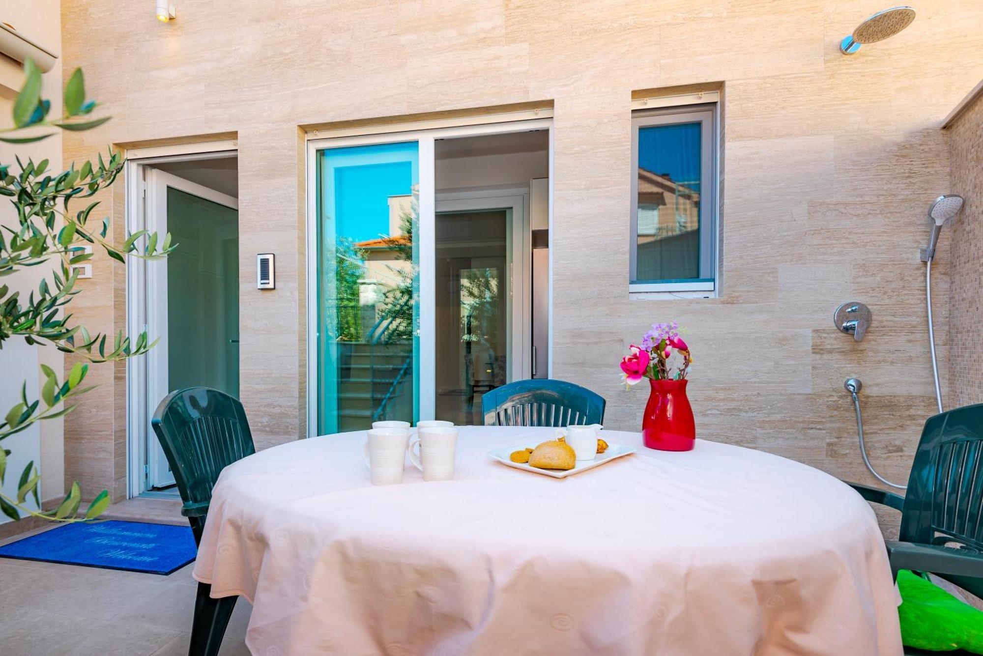 Apartment Bilice Beach Exterior foto